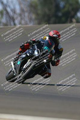 media/Sep-21-2025-TrackDaz (Sun) [[277c75b276]]/A Group/12pm (Turn 2)/